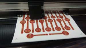 Tempat Print Stiker Vynil 24 Jam Online