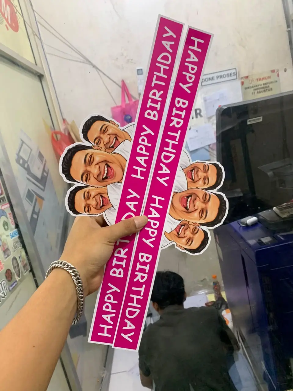 Diecut Sticker Custom Jakarta Timur Dyno Print Buka 24 Jam