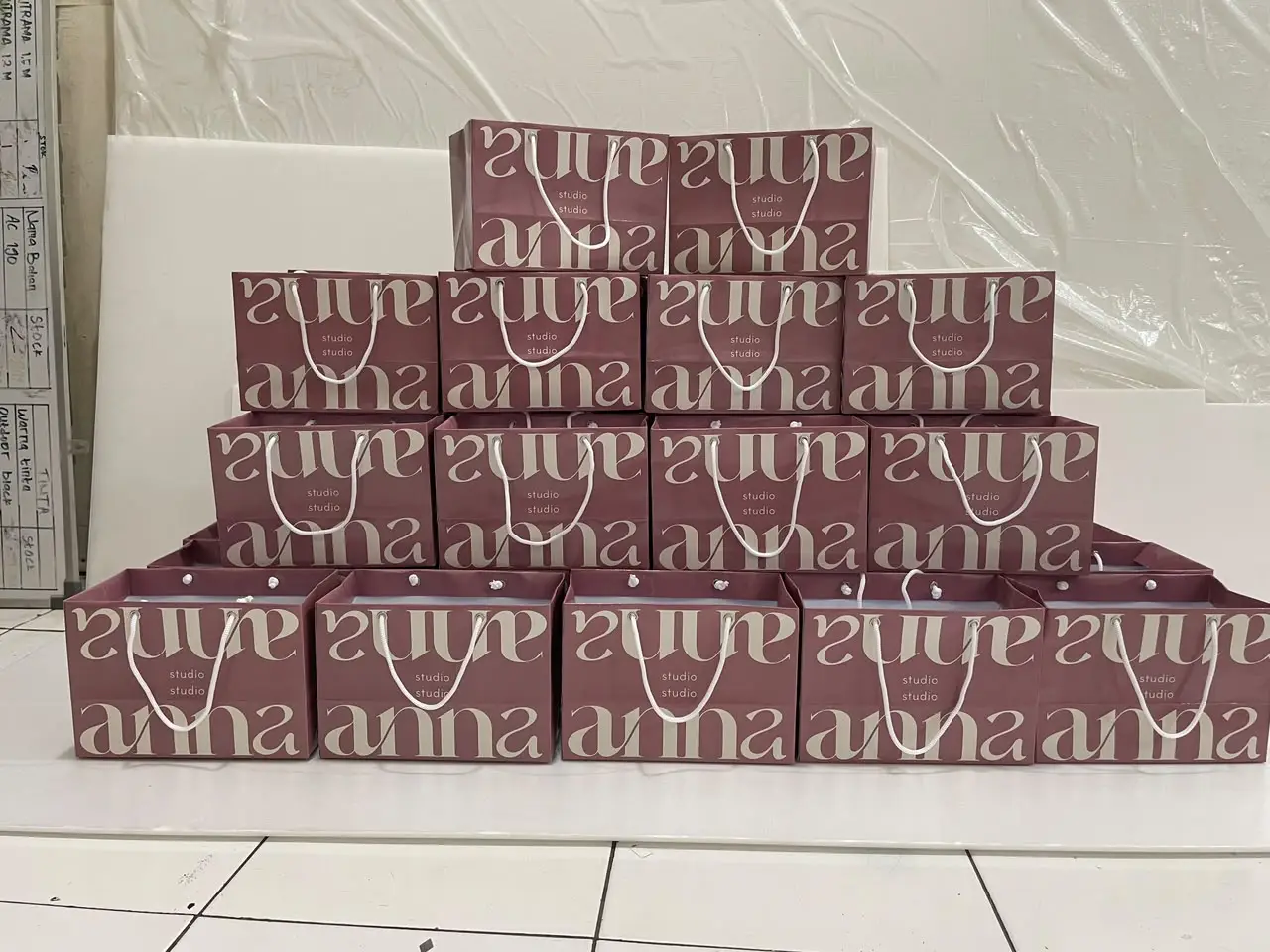 Paperbag Custom Jakarta Timur Dyno Print Buka 24 Jam